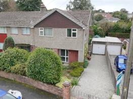 17, Pinewood Close, Plymouth PL7 2DW
