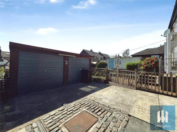 3 bed Semi-Detached for sale Image 11
