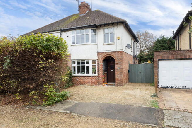 3-bed semi-detached on New Barn Lane, Cheltenham, GL52 3LB, £430,000