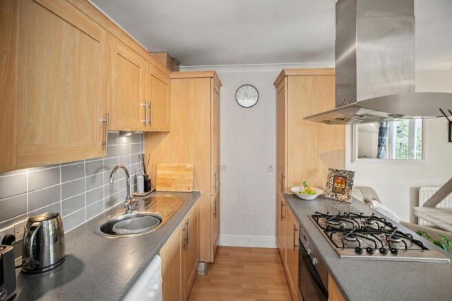 2 bed Apartment for sale Image 9