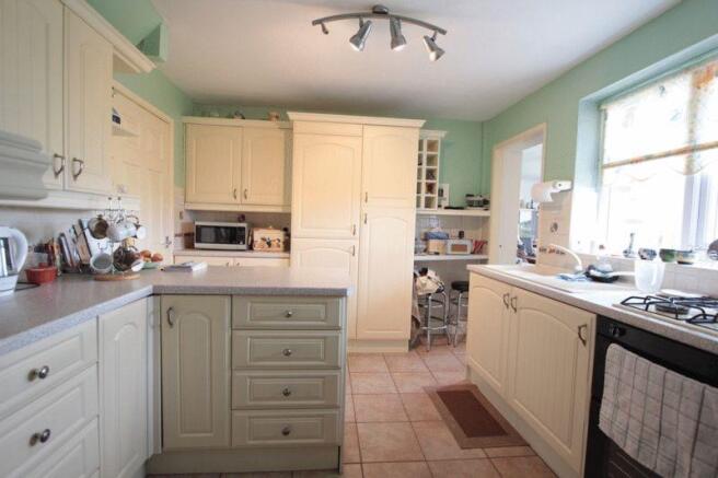 Kitchen 2