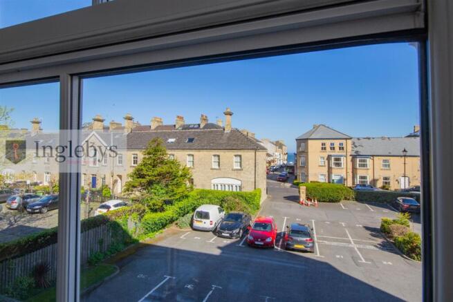 2 bed Apartment for sale Image 7
