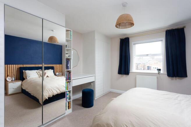 3 bed Town House for sale Image 10
