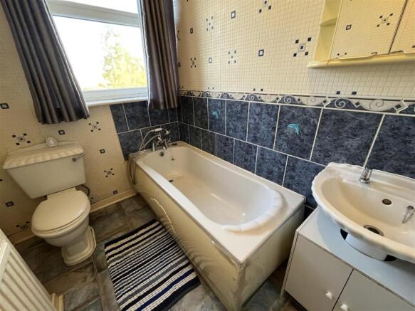 2 bed Terraced for sale Image 10