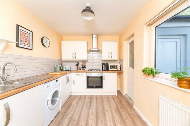 2 bed Town House for sale Image 7