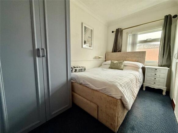 2 bed Bungalow for sale Image 8