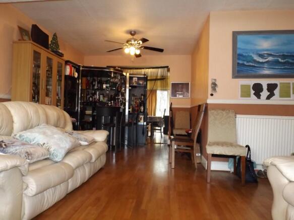 Lounge 4