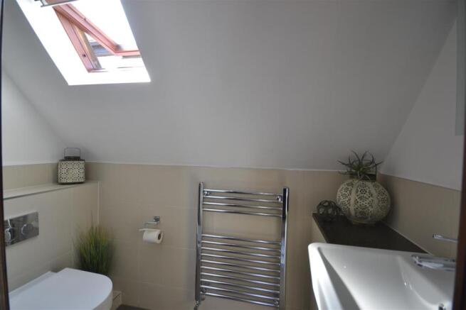 EN SUITE.jpg