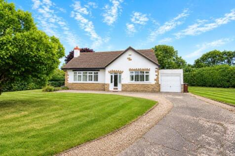 Braeside, Kirklevington, TS15