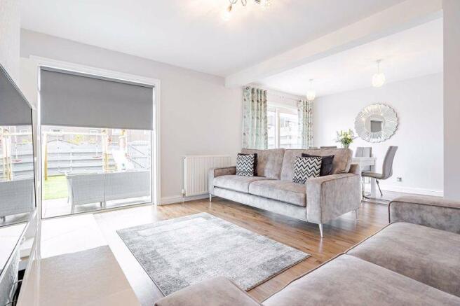 Living Room/Diner
