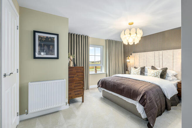 4 bed Detached for sale Image 5