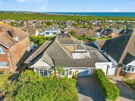 102, Rodmell Avenue, Brighton BN2 8PJ