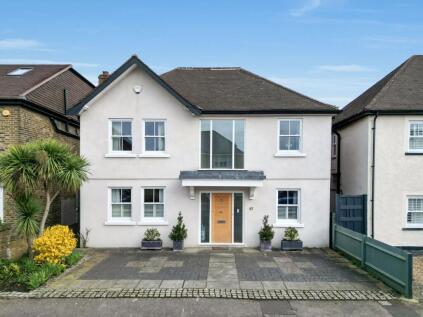 Pemberton Road, East Molesey, KT8