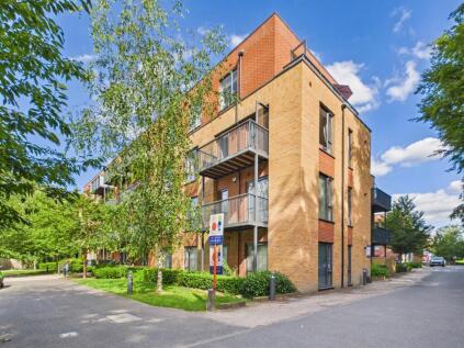 Iron Railway Close, Coulsdon