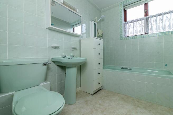 77a Arlesey Road-1.jpg