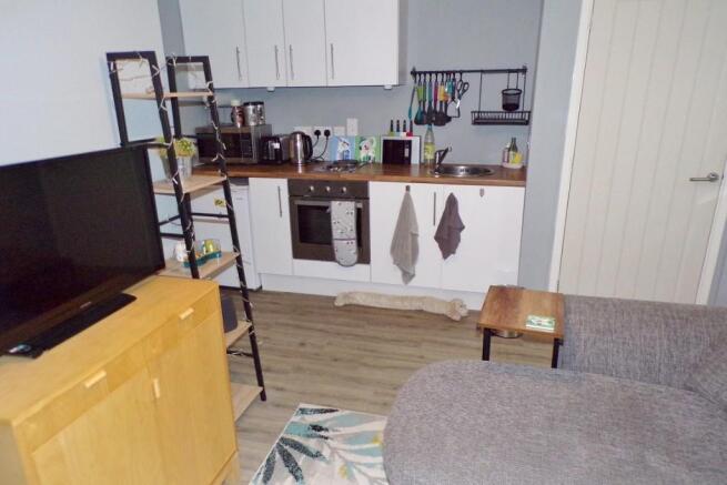 Photo 5