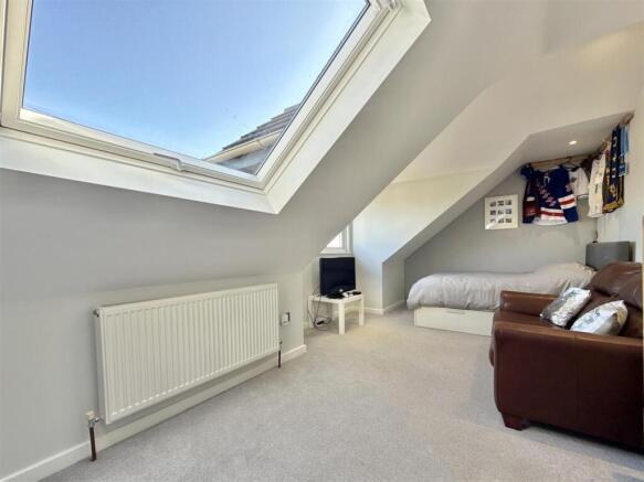 Bedroom 2.jpeg