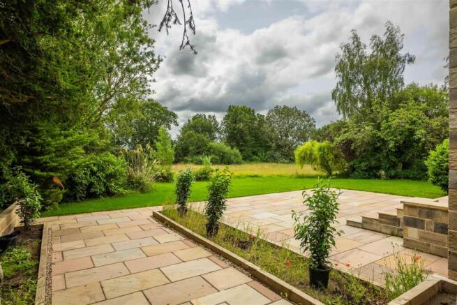 4 bed Farm House for sale Image 6