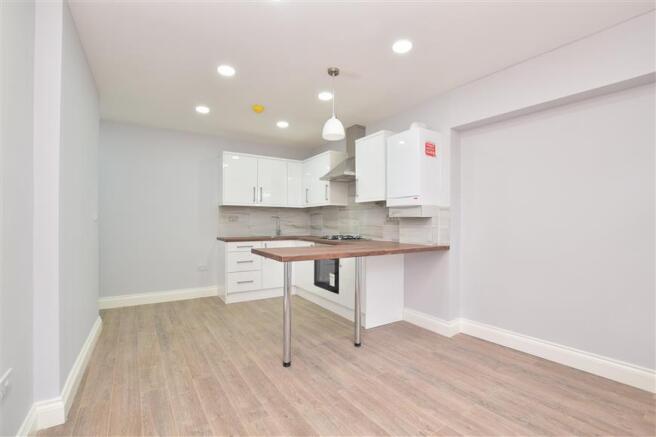Kitchen/Breakfast Area