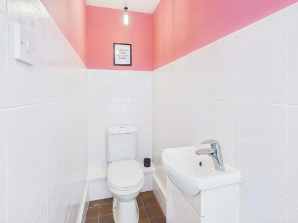 2 bed End of Terrace for sale Image 8