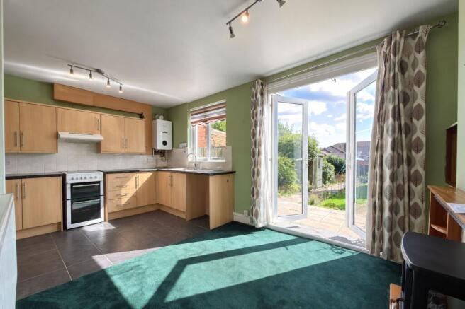 Lavender Avenue, Coundon, CV6 photo 4