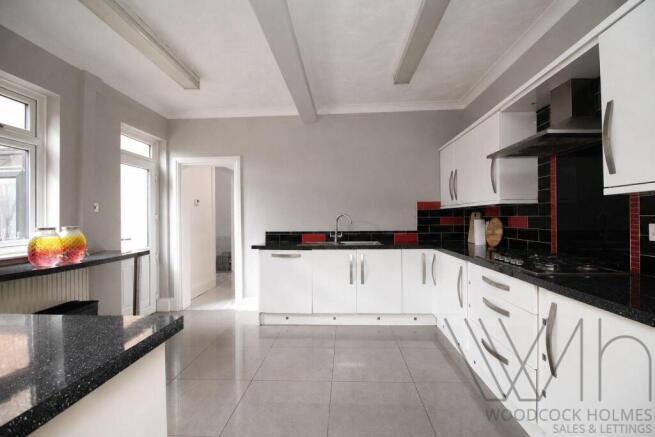 kitchen 2 .jpeg