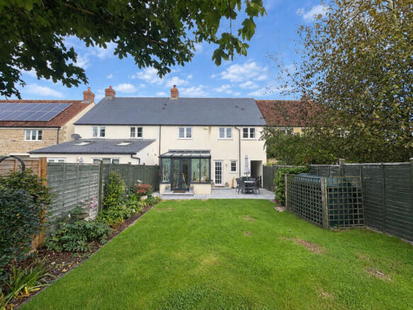 Rear Aspect