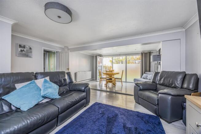 21 Ivy Lane, Bognor Regis-PorticoMarketing-Nexa-28