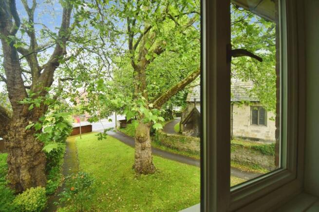2 bed Terraced for sale Image 9