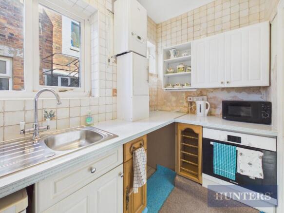 2 bed Apartment for sale Image 9
