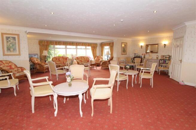 Communal Lounge