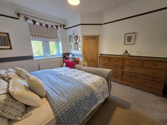 2 bed Terraced for sale Image 9