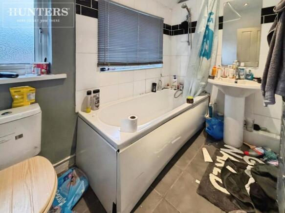 3 bed Semi-Detached for sale Image 5