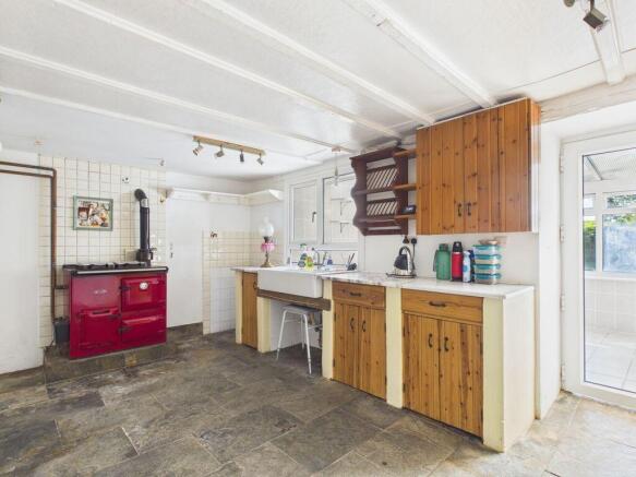 kitchen/dining room
