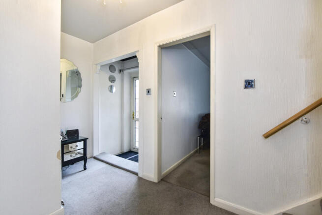 3 bed Detached for sale Image 8