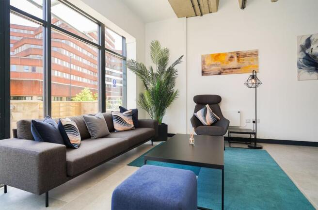 2 bed Apartment to rent Image 7