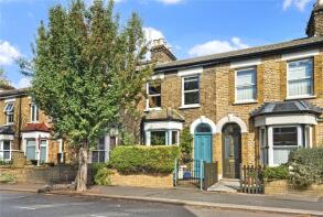 44, Woodville Road, London E17 7EP