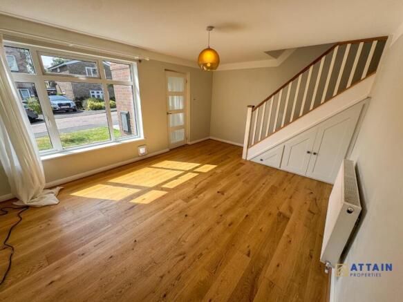 Living Room Alt.jpg