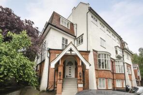 Flat 5a, Bracknell Lodge, Frognal Lane, London NW3 7DL
