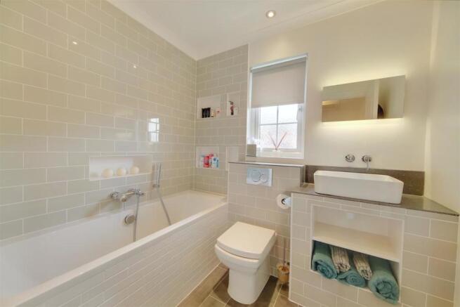 Family Bathroom.jpg