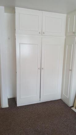 Main Bedroom - wardrobes