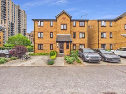 Bream Close, London