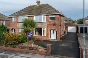 48, Dean Park Drive, Drighlington, Bradford BD11 1AP