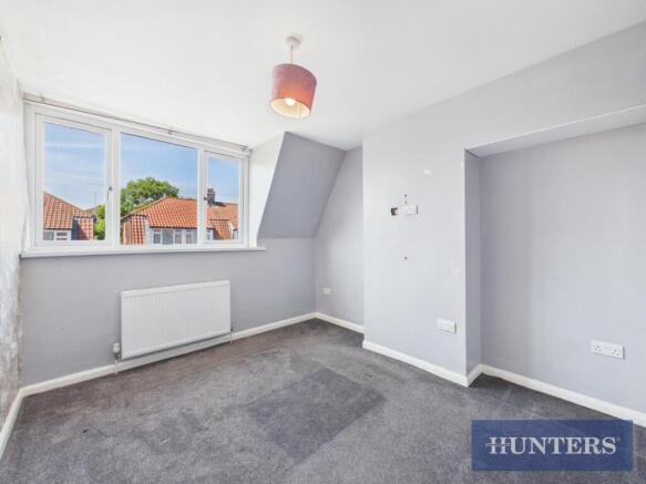 4 bed Semi-Detached for sale Image 10