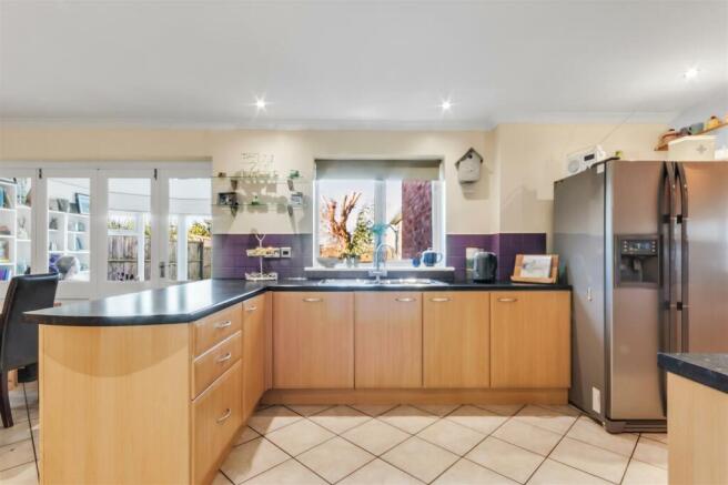 Kitchen.jpg