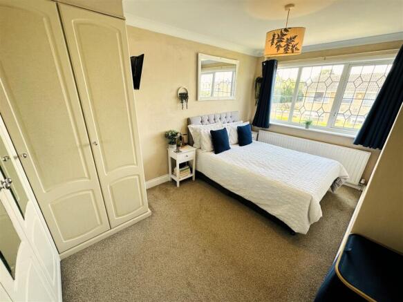 3 bed Detached for sale Image 10