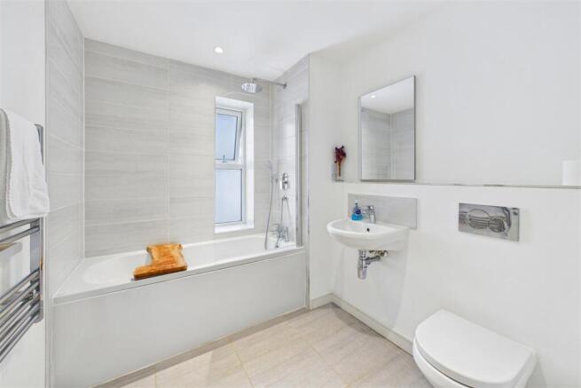 Bathroom.jpg
