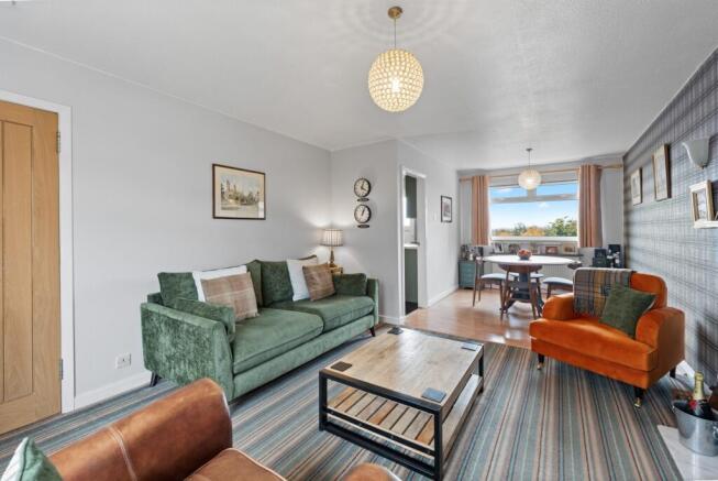 Gorse Drive, Barrhead photo 4