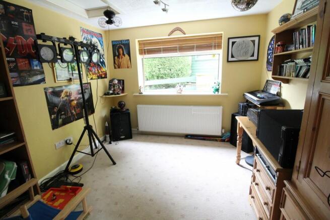 Photo 16