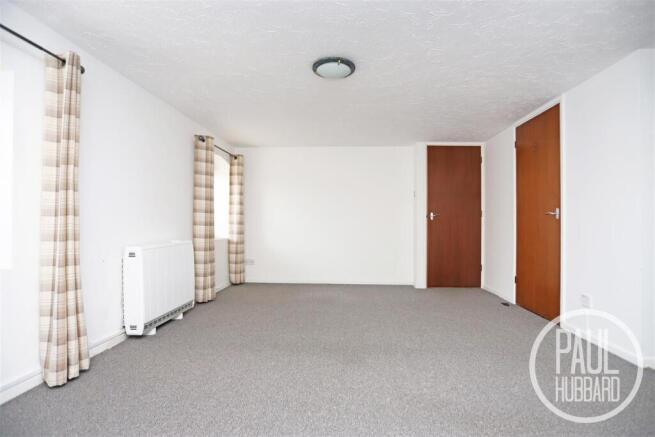 Swonnells Court, Oulton Broad, NR32 photo 4